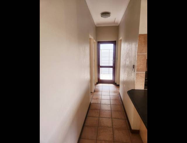 3 BEDROOM APARTMENT FOR SALE IN AZALEA PARK